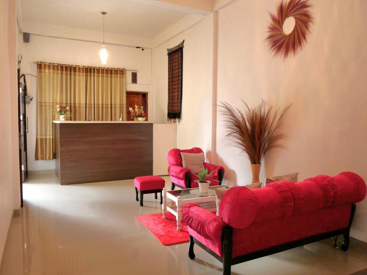 The Sanduk Homestay Rantepao Exterior foto